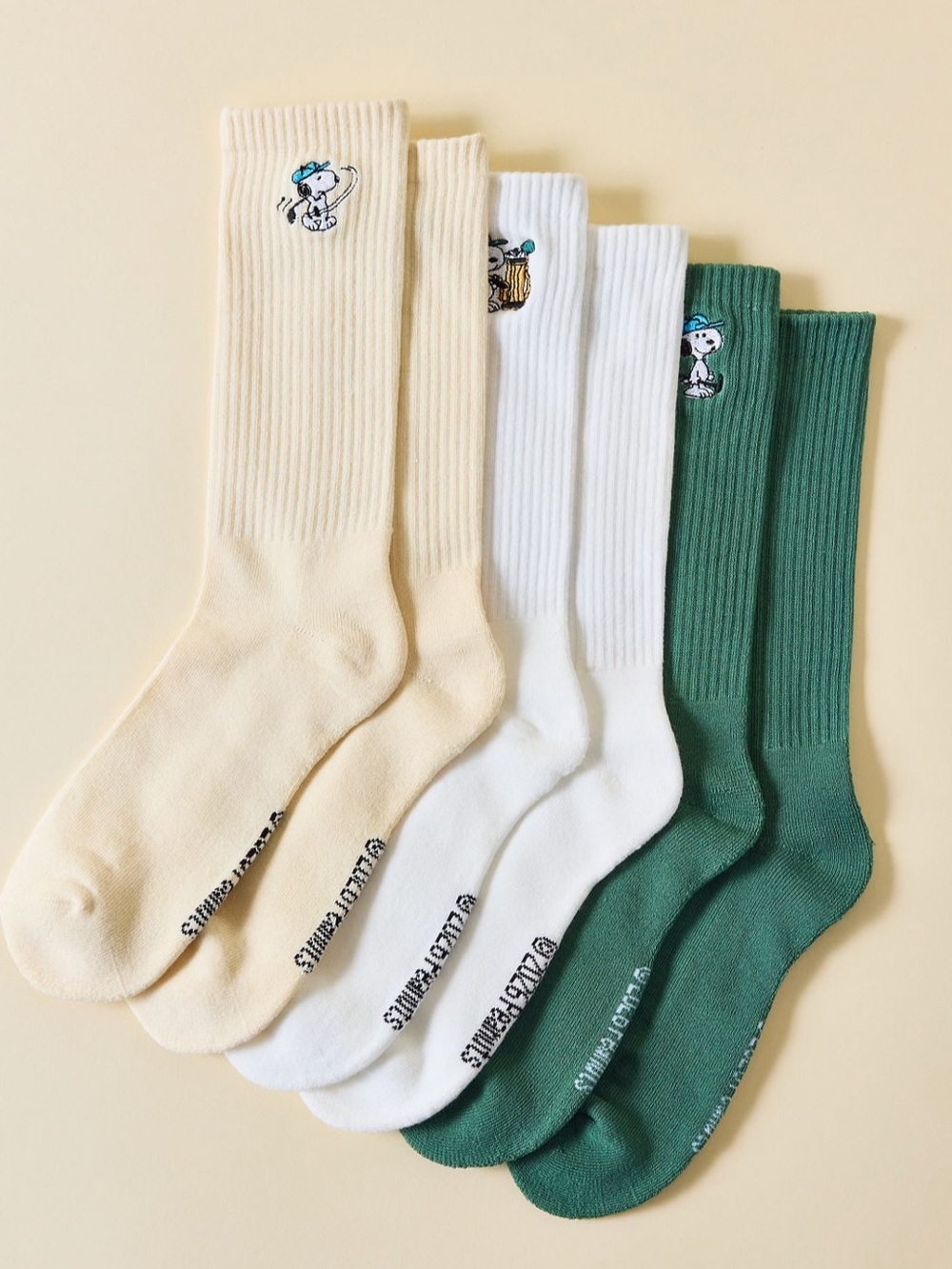 Peanuts Snoopy Swingin’ Icon Crew Socks 3-Pack